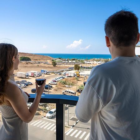 بات يام Hi-Yam Seaview Apartments & Suites - יש ממ"ד المظهر الخارجي الصورة