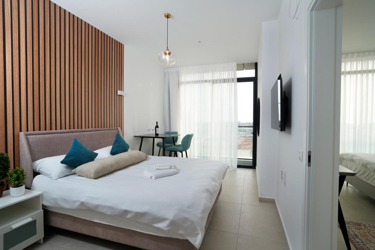 بات يام Hi-Yam Seaview Apartments & Suites - יש ממ"ד المظهر الخارجي الصورة