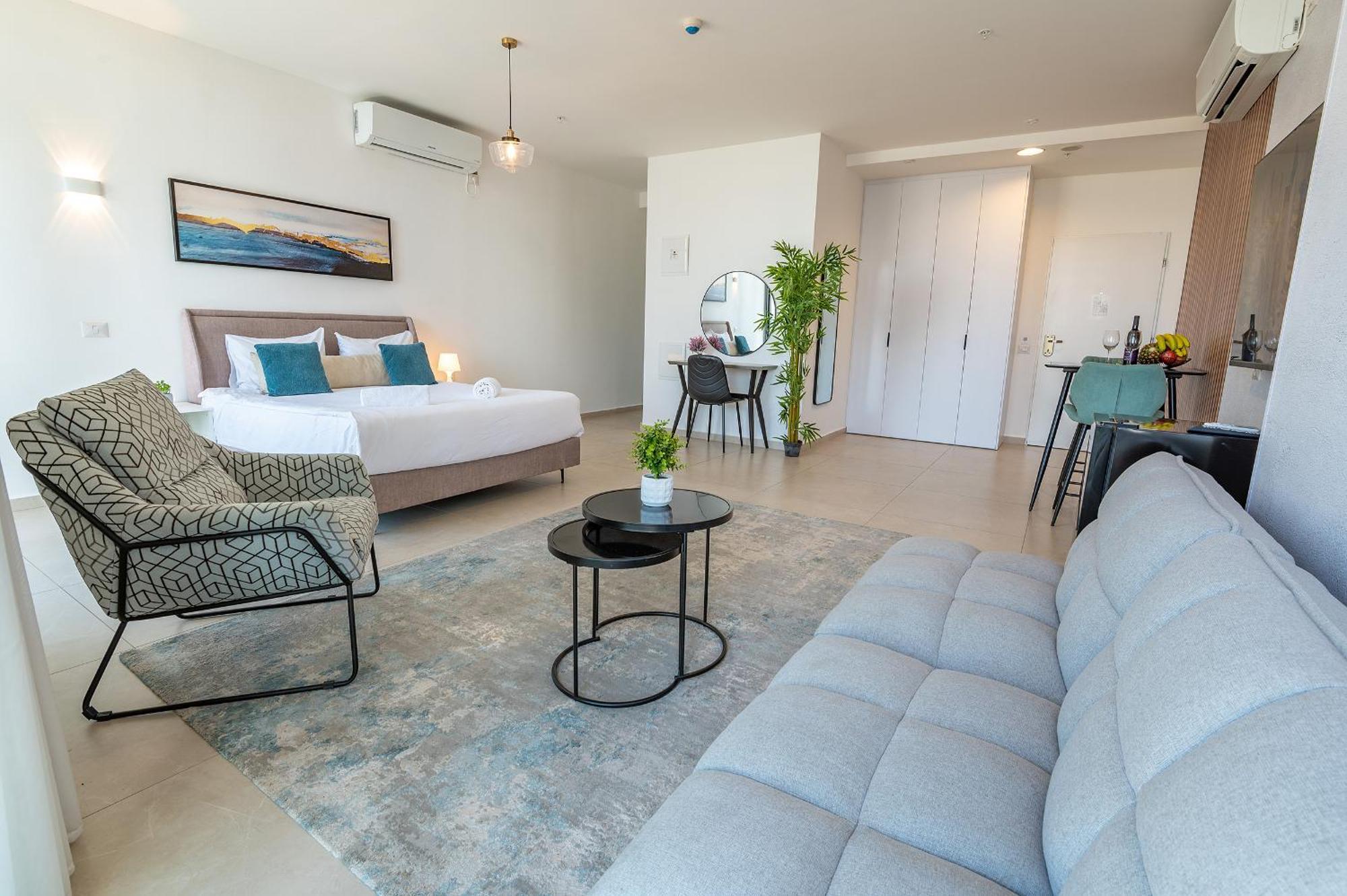 بات يام Hi-Yam Seaview Apartments & Suites - יש ממ"ד المظهر الخارجي الصورة