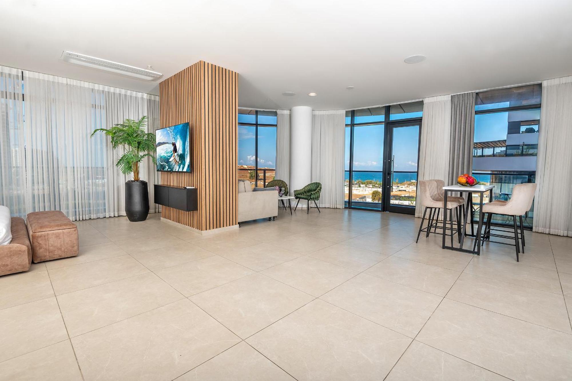 بات يام Hi-Yam Seaview Apartments & Suites - יש ממ"ד المظهر الخارجي الصورة