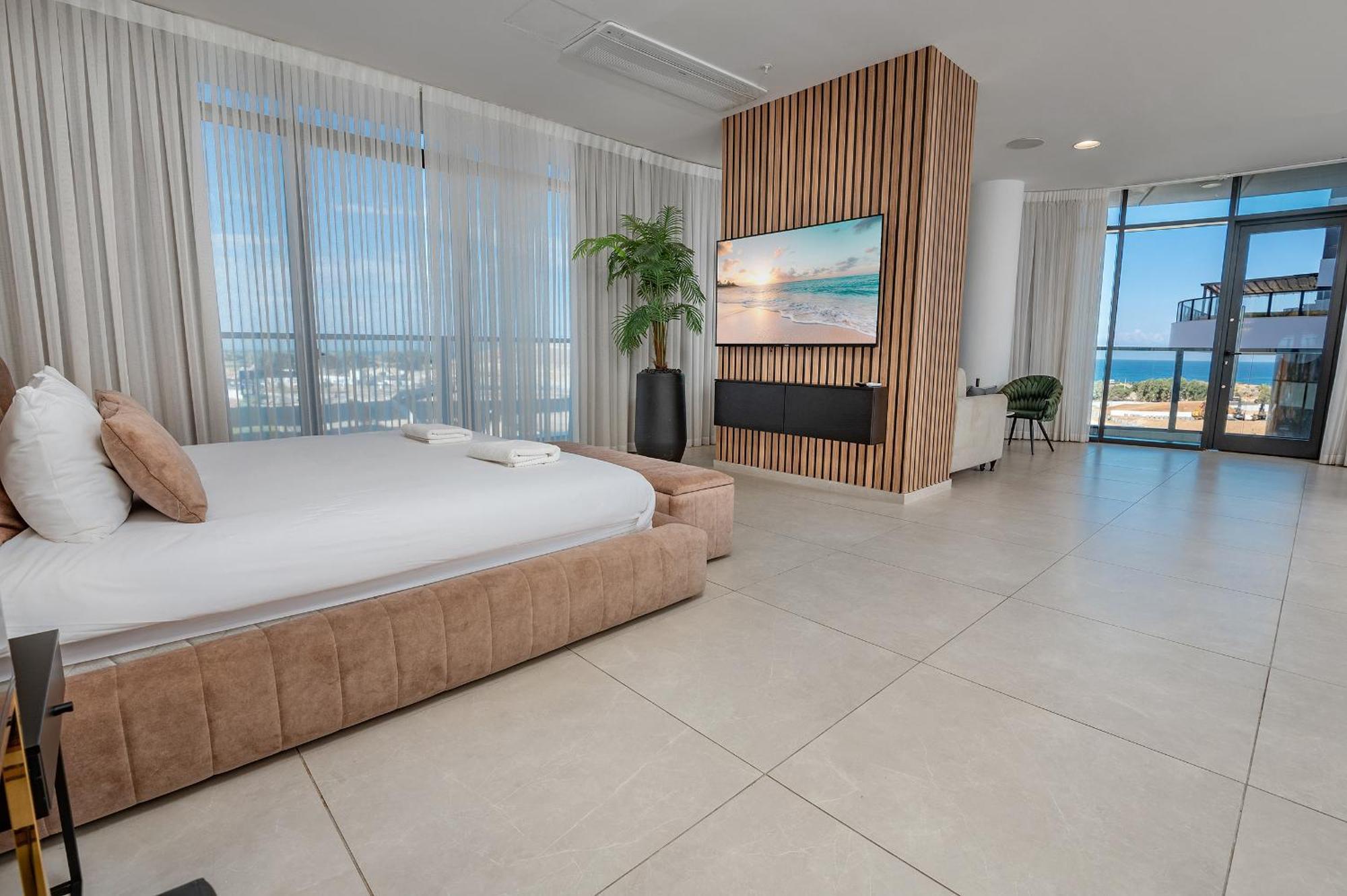 بات يام Hi-Yam Seaview Apartments & Suites - יש ממ"ד المظهر الخارجي الصورة