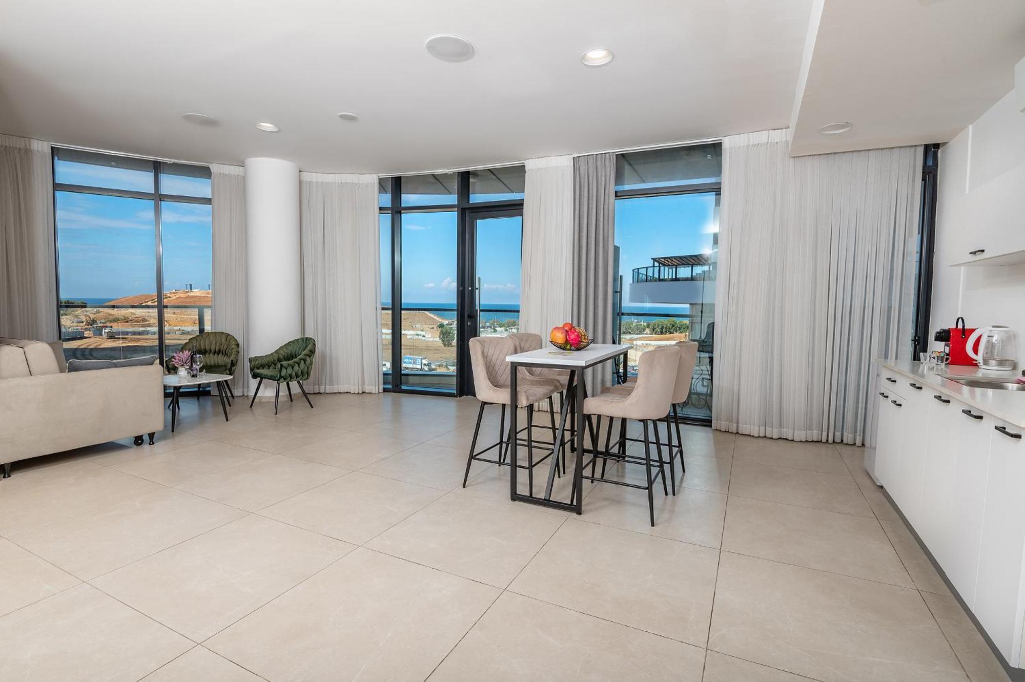 بات يام Hi-Yam Seaview Apartments & Suites - יש ממ"ד الغرفة الصورة