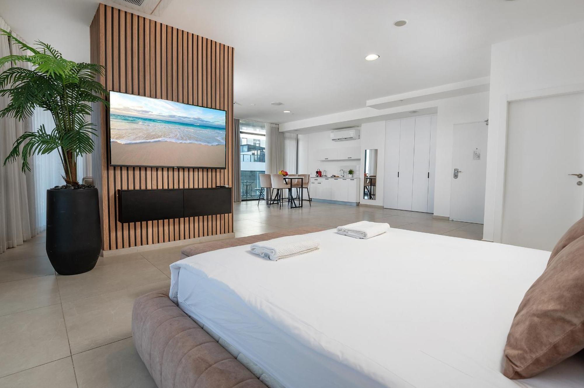 بات يام Hi-Yam Seaview Apartments & Suites - יש ממ"ד الغرفة الصورة
