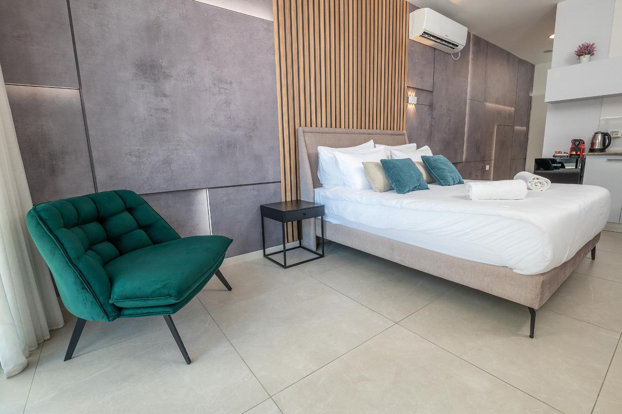 بات يام Hi-Yam Seaview Apartments & Suites - יש ממ"ד الغرفة الصورة