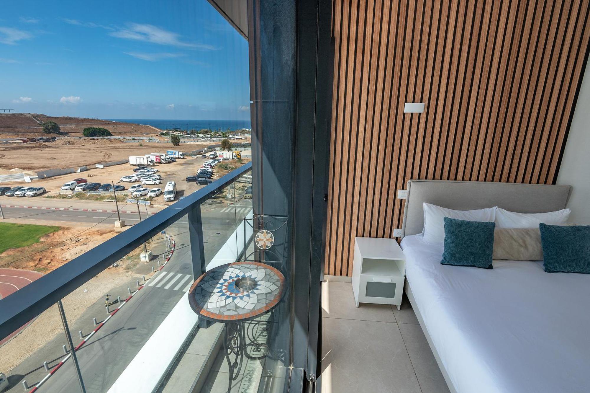 بات يام Hi-Yam Seaview Apartments & Suites - יש ממ"ד الغرفة الصورة